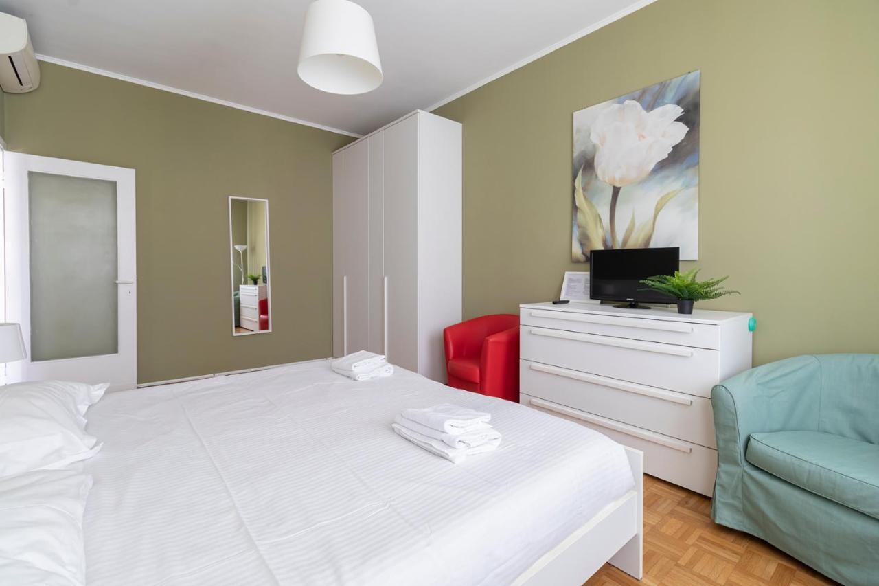 Altido Trendy Flat With Balcony, Easy Access To Milan Centre Daire Dış mekan fotoğraf