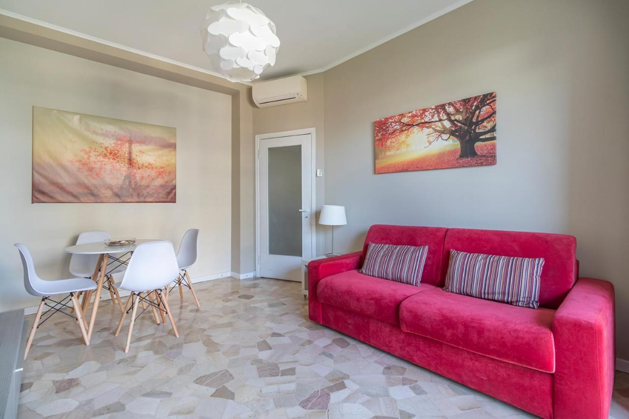 Altido Trendy Flat With Balcony, Easy Access To Milan Centre Daire Dış mekan fotoğraf